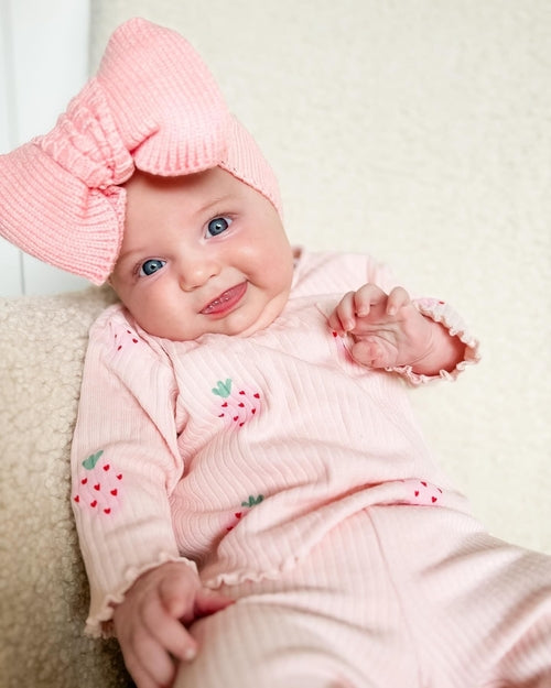 SnugBuds™ – Infant 3-Piece Set (Top + Pants + Hat)