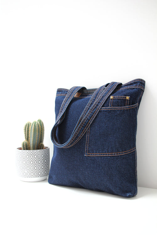 Tote bag with jean type pockets, Heavyweight denim, DenimDeko