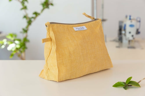 Melange Burgundy linen large makeup bag | 44391332